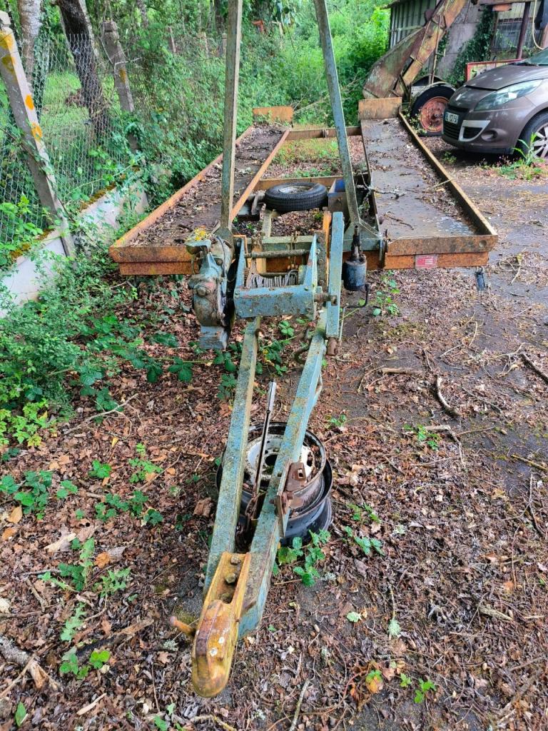 Remorque porte voiture double essieux LesAnciennes.com