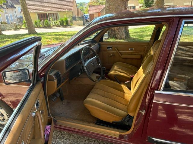 OPEL Senator A 3.0 E - 1979 LesAnciennes.com