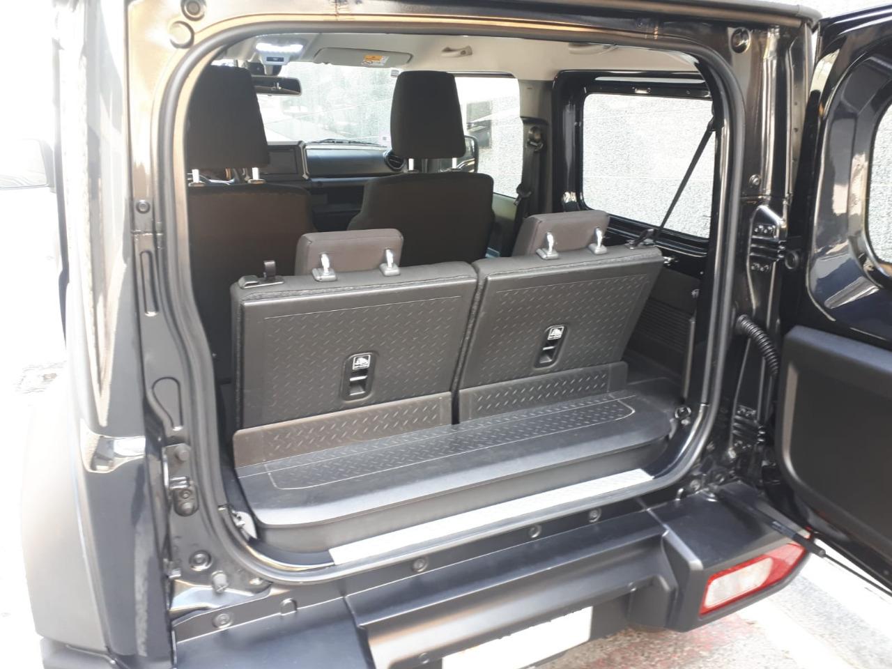 SUZUKI JIMNY AUTOMATIC LesAnciennes.com