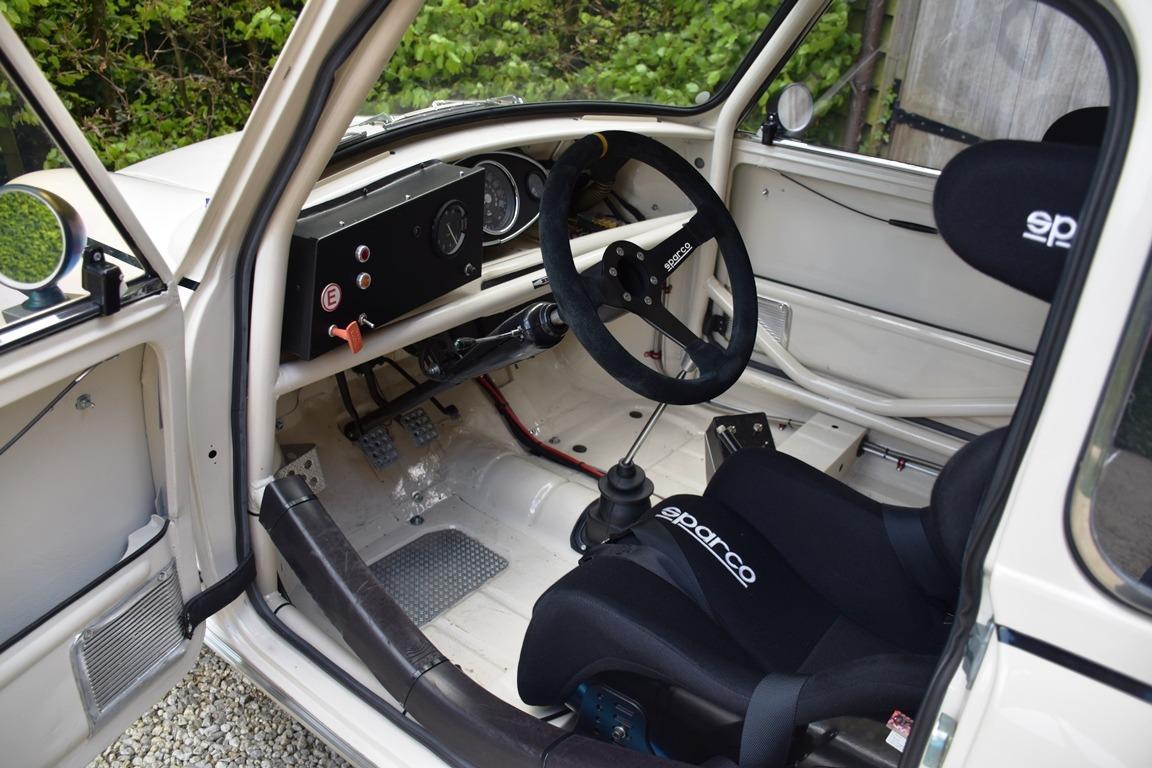 MORRIS Mini Mk1 Cooper S FIA - 1965 LesAnciennes.com