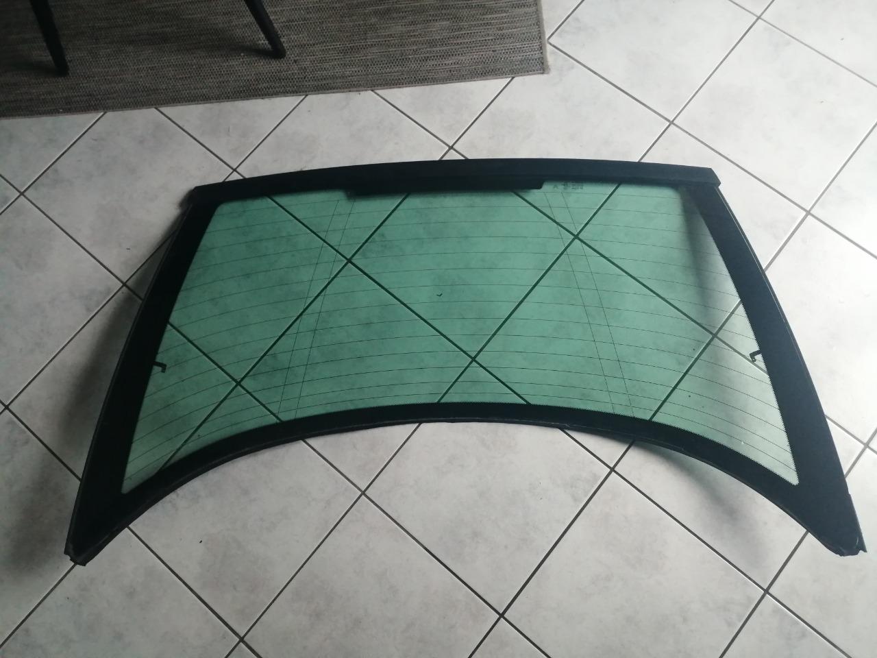 CITROEN C6 vitrage lunette arrière LesAnciennes.com