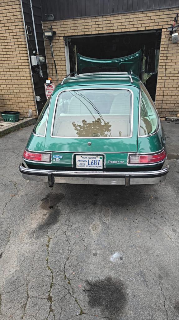 AMC Pacer Pacer X - 1975 LesAnciennes.com