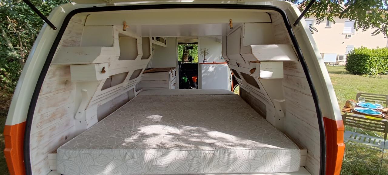 VOLKSWAGEN T3 - 1981 LesAnciennes.com