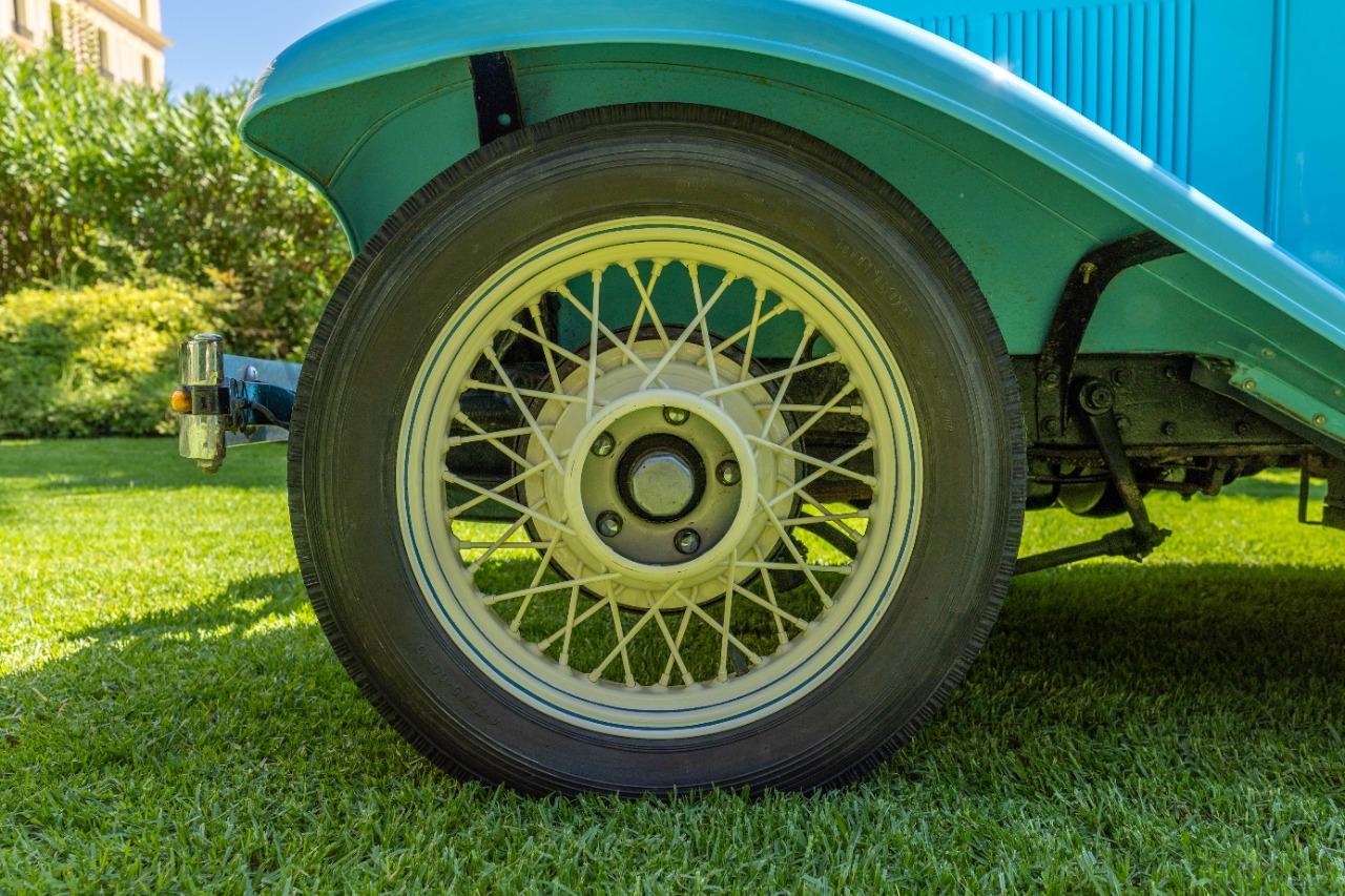 PLYMOUTH 30 U Convertible - 1931 LesAnciennes.com