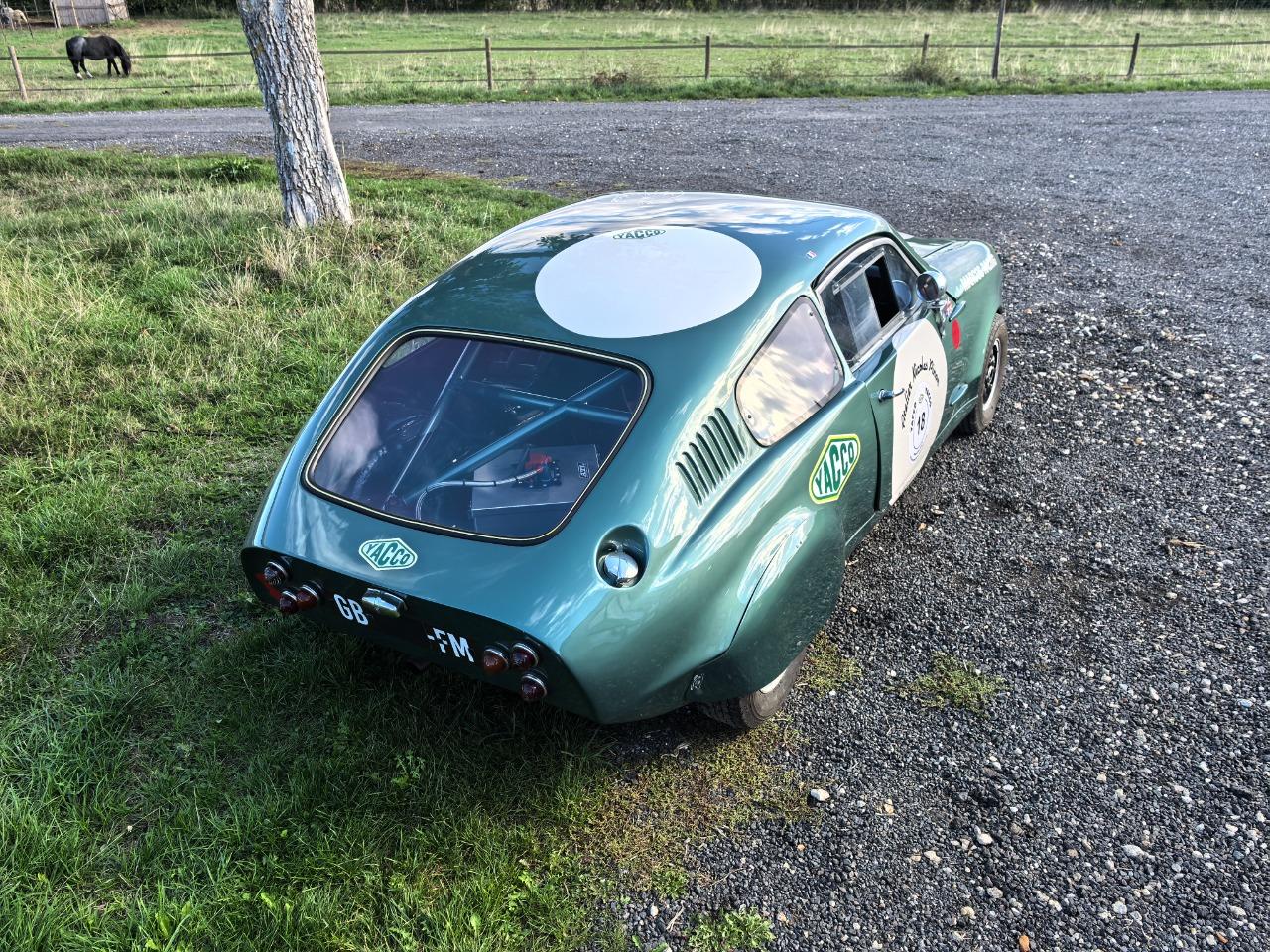 MARCOS Mini 1300 GT - 1970 LesAnciennes.com