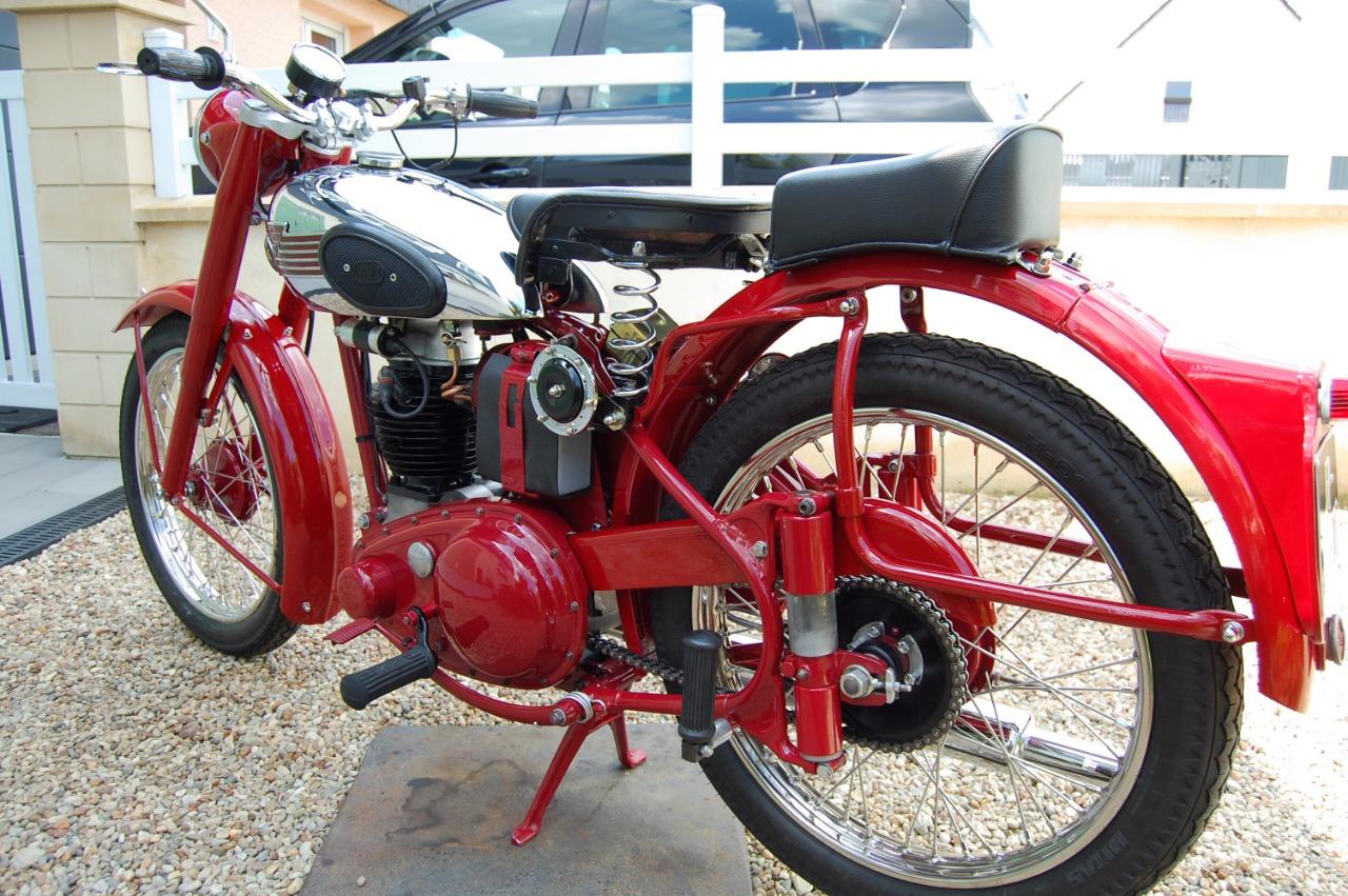 BSA C11 SL - 1952 LesAnciennes.com