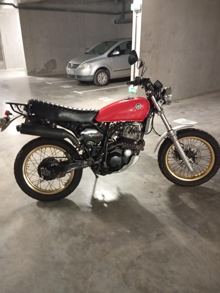 YAMAHA XT 600 1VJ - 1987 LesAnciennes.com
