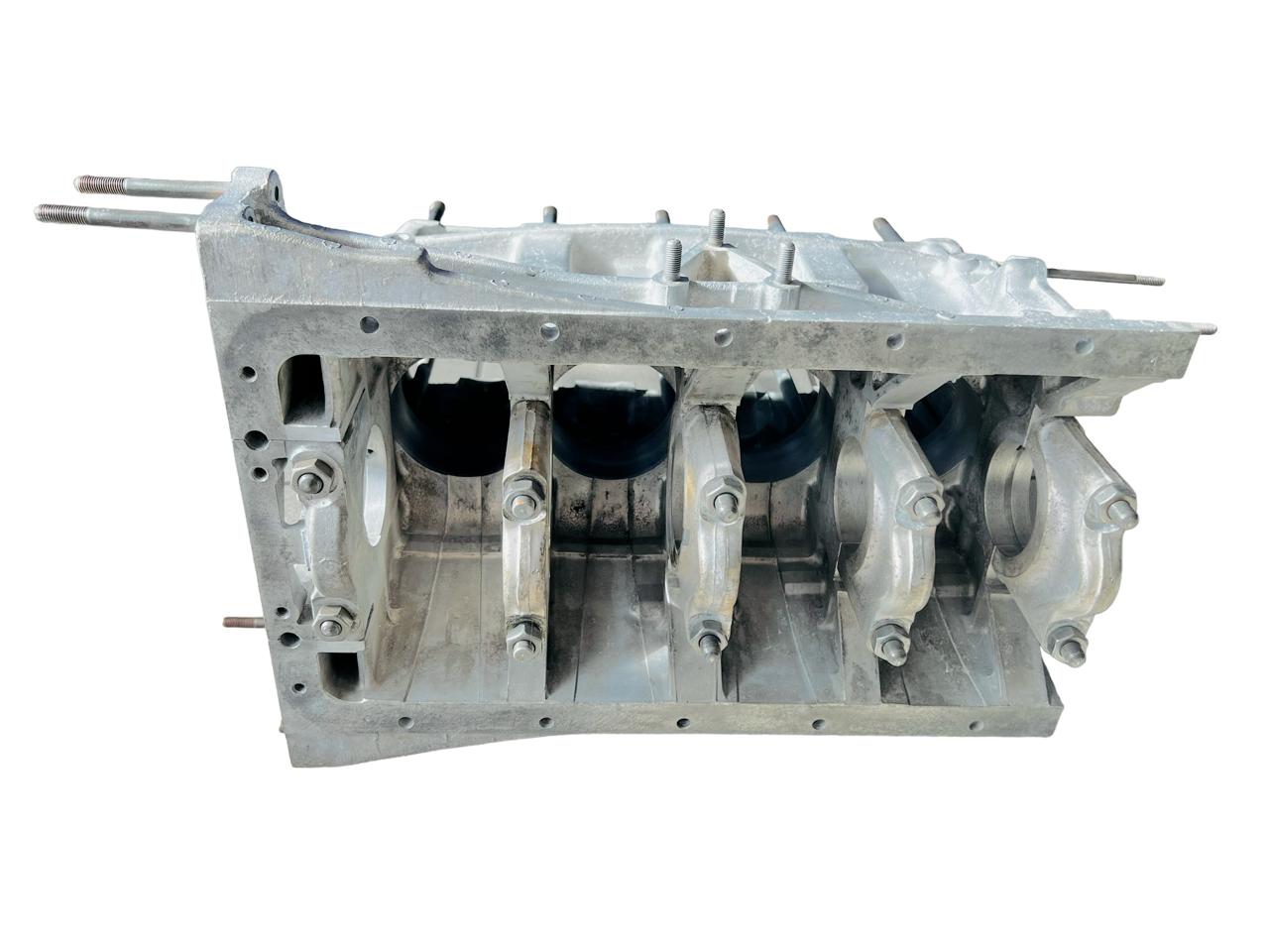 Block Moteur Alfa Romeo AR00551 GTV 1750 LesAnciennes.com