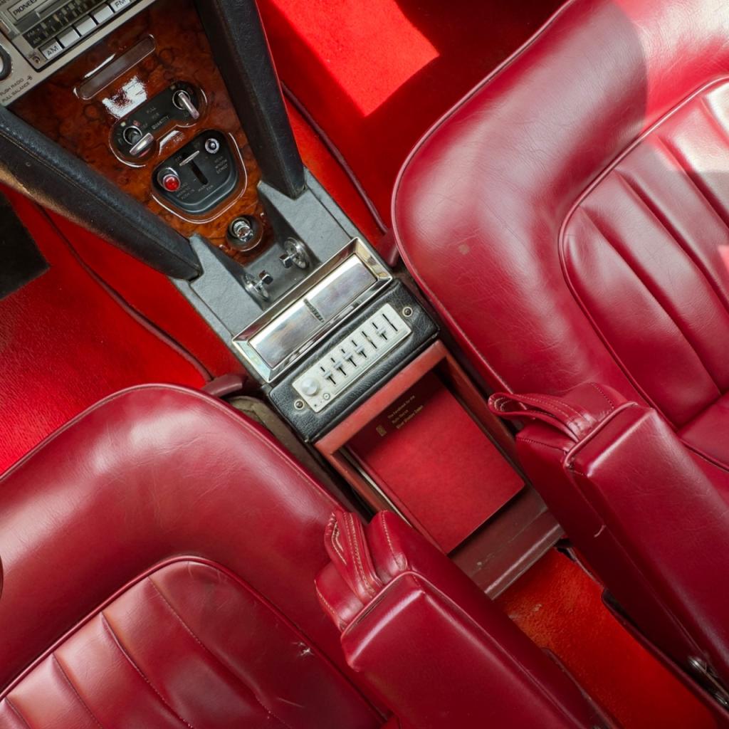 ROLLS ROYCE Silver Shadow - 1974 LesAnciennes.com