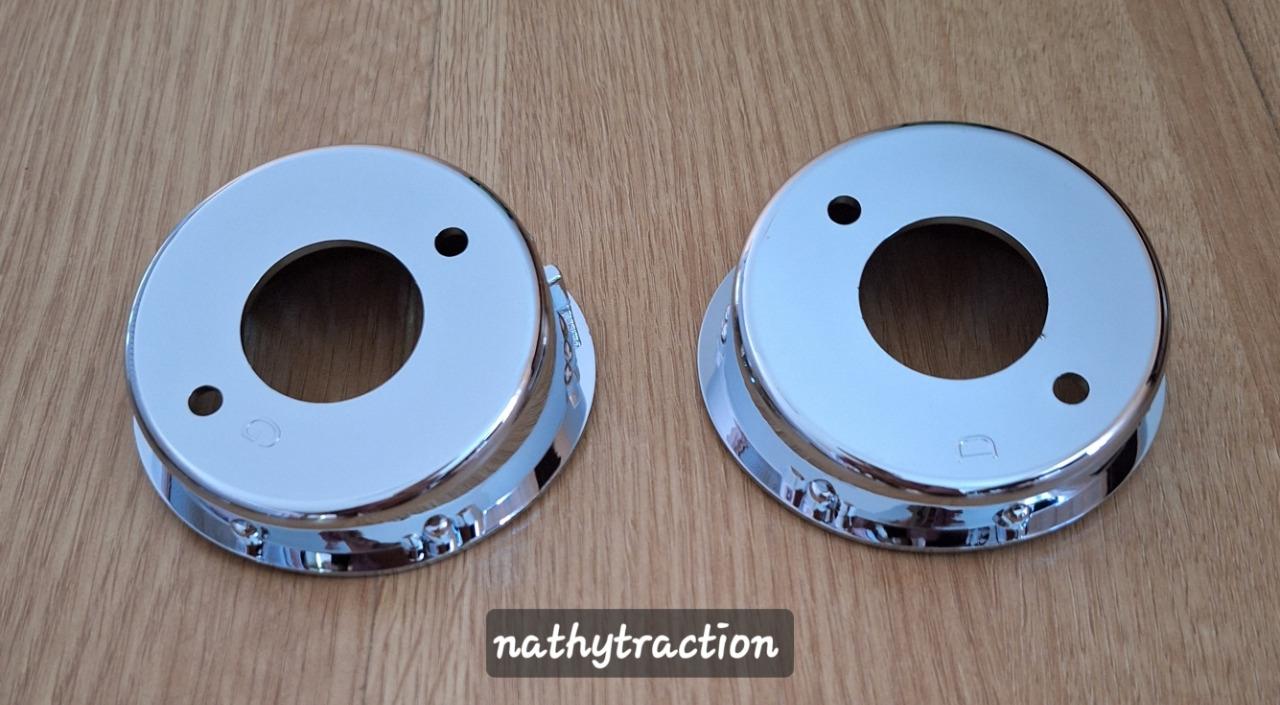 La paire de support clignotant AVG/AVD 2CV CITROËN LesAnciennes.com