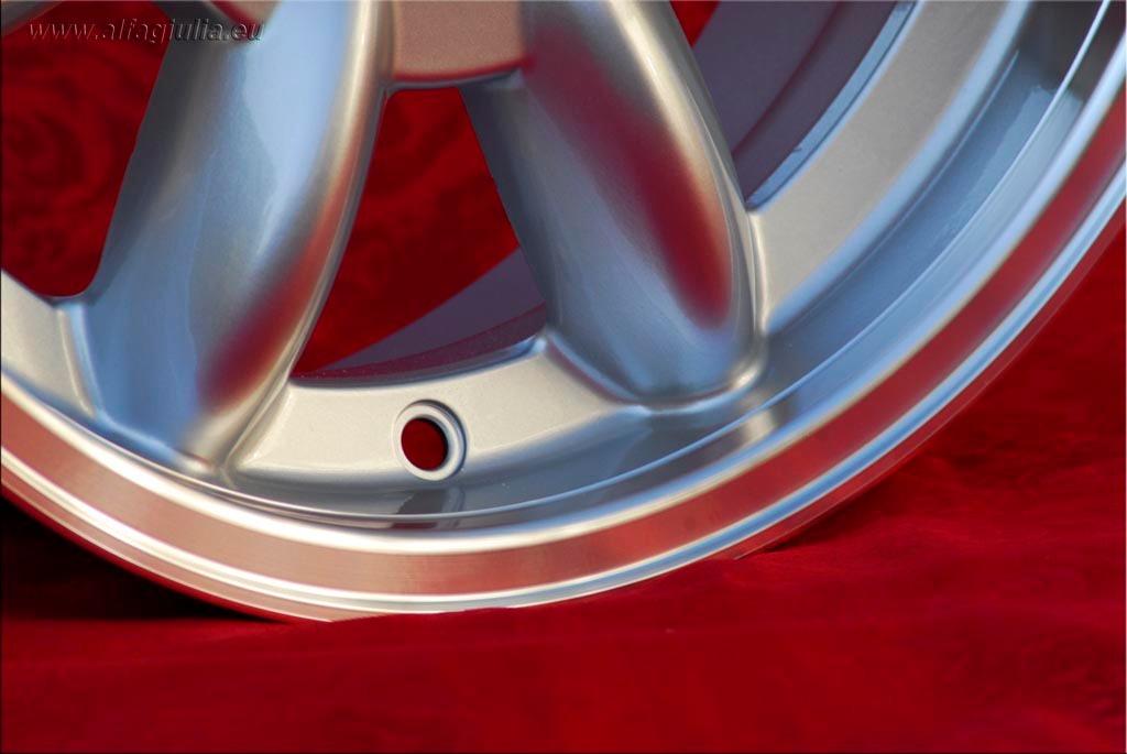 1 pc. jante Porsche Minilite 5.5x15 ET30 356C C SC LesAnciennes.com