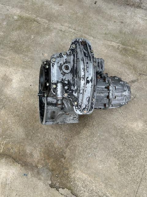 Boite de vitesses pour Lamborghini Urraco LesAnciennes.com