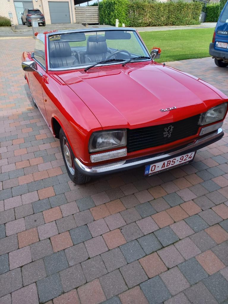 PEUGEOT 304 Cabriolet - 1974 LesAnciennes.com