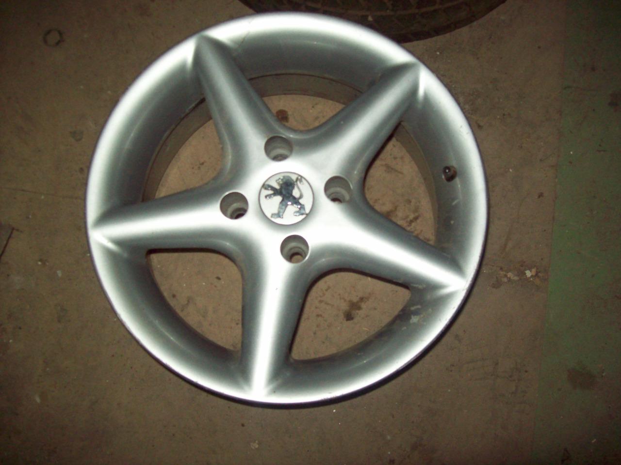 Jante PEUGEOT 306 cabriolet LesAnciennes.com