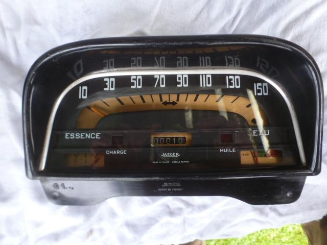RENAULT Dauphine gordini:compteur 150 km/h LesAnciennes.com