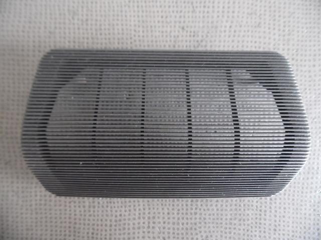 GRILLE HP TABLEAU DE BORD 477857187 PORSCHE 924 LesAnciennes.com