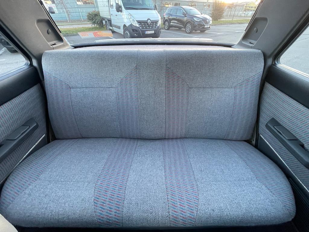 RENAULT 9 (R9) - 1988 LesAnciennes.com