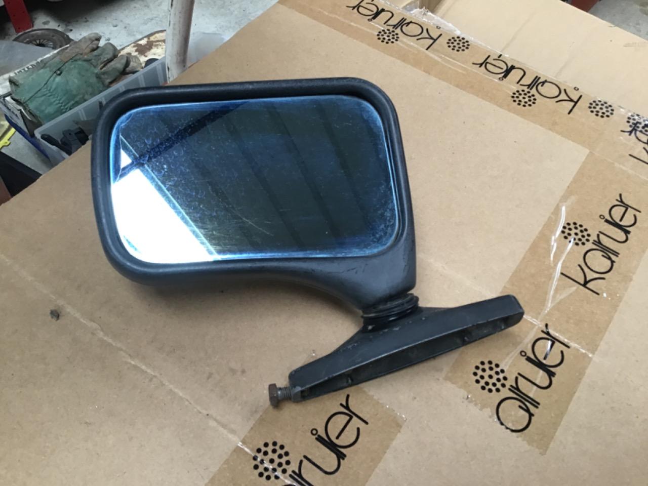 RÉTROVISEUR GAUCHE ALFA ROMEO GUILIETTA ALFETA LesAnciennes.com