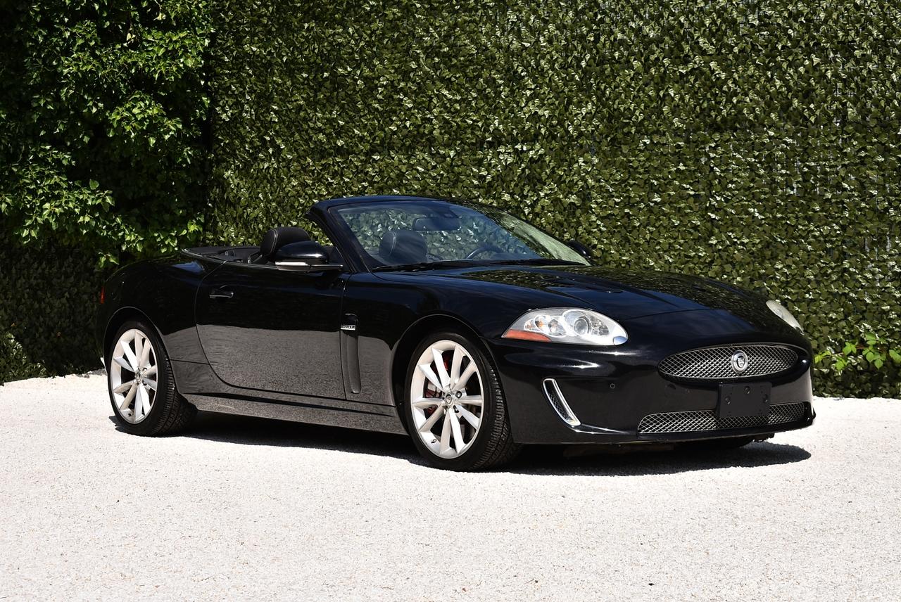 2011 Jaguar XKR Convertible 5L V8 X150 LesAnciennes.com