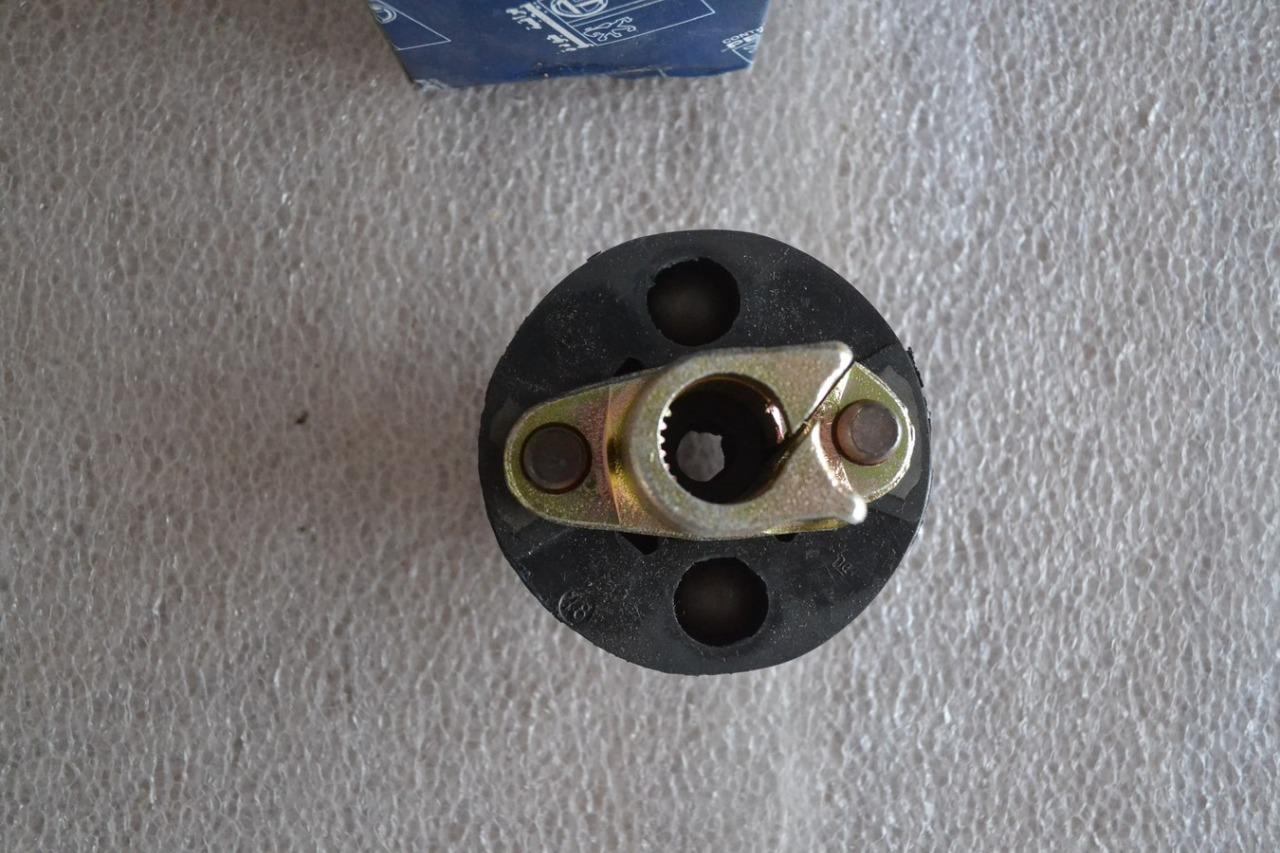 Flector de direction assistée PEUGEOT 504, neuf LesAnciennes.com