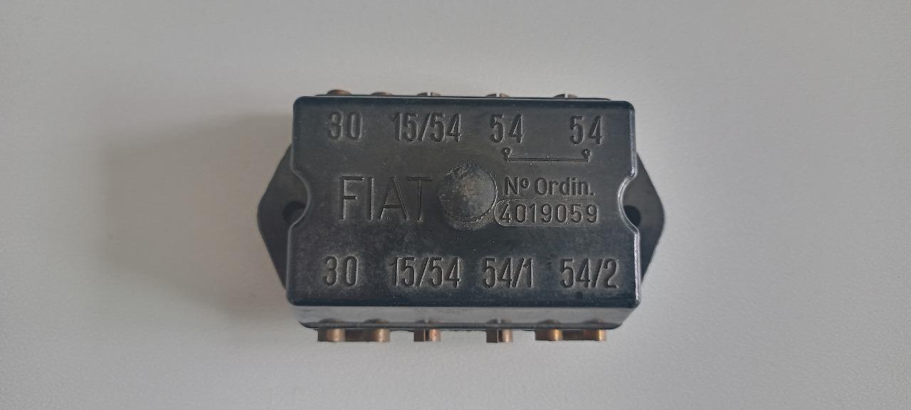 Boite FIAT 1100 103TV LesAnciennes.com