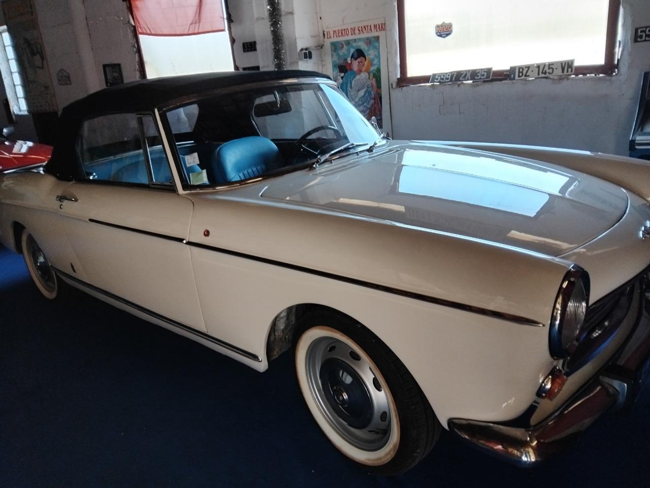 PEUGEOT 404 Cabriolet - 1963 LesAnciennes.com