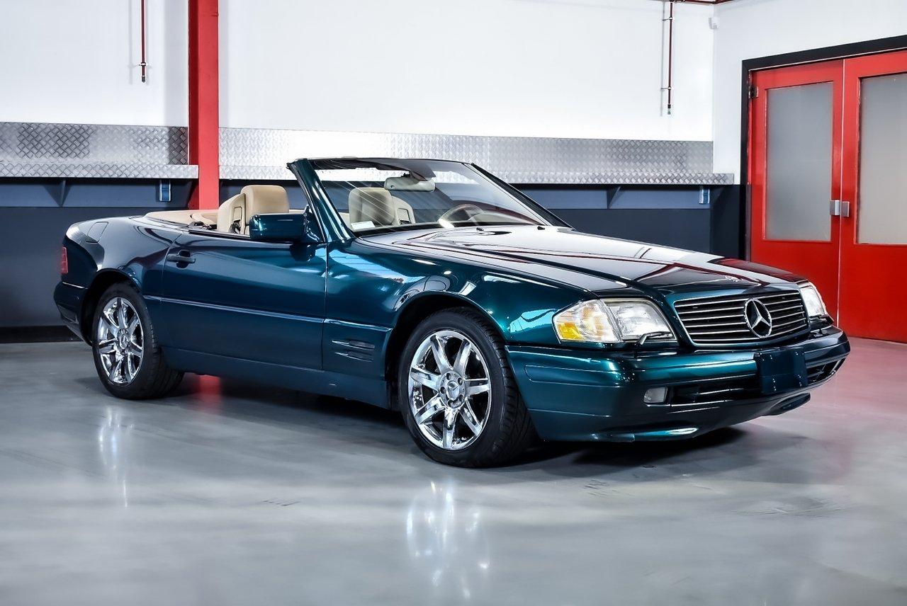 1998 Mercedes-Benz R129 SL500 Convertible 5,0L V8 LesAnciennes.com