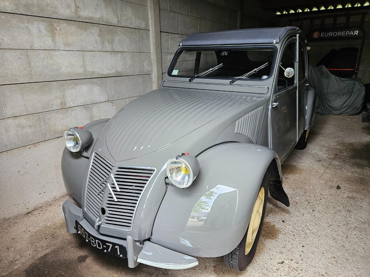 1953 Citroen 2CV 4, foto 1