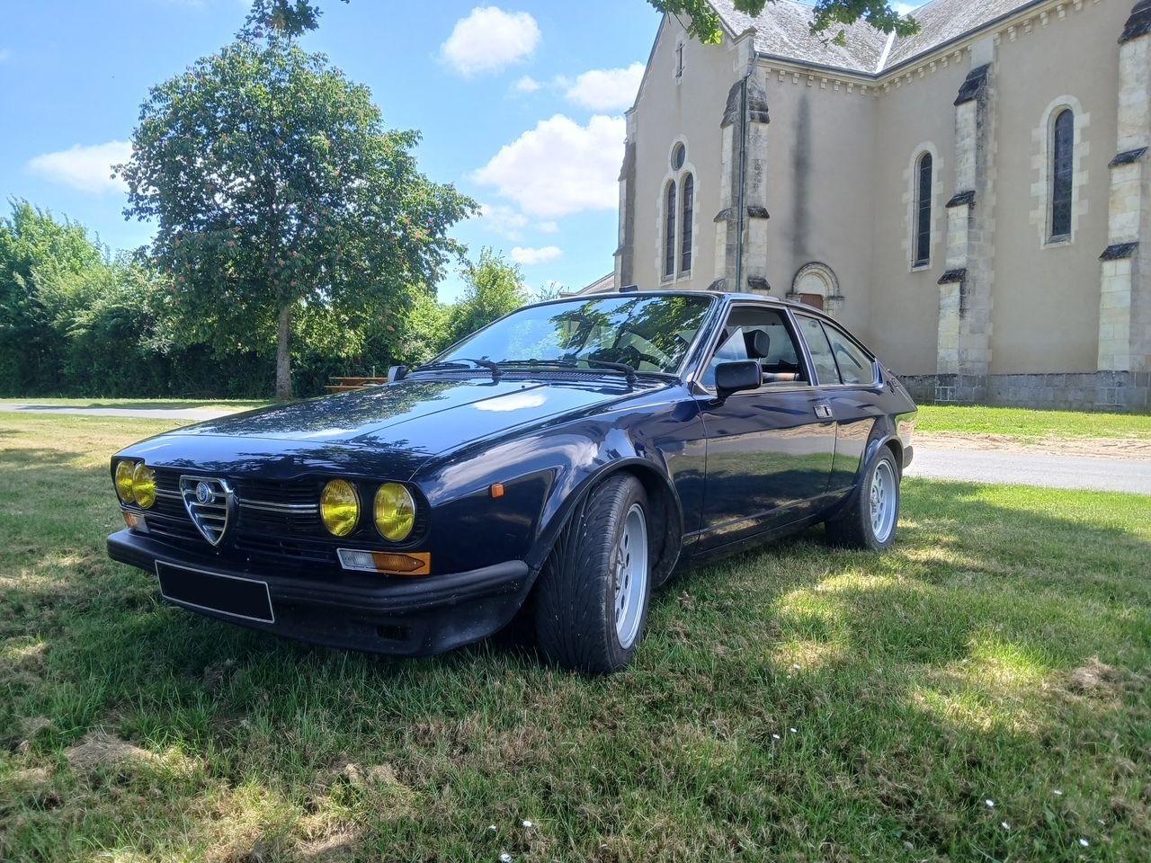 ALFA ROMEO Alfetta delta - 1980 LesAnciennes.com