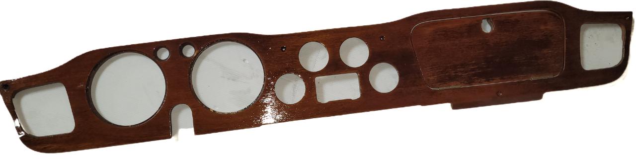 PLANCHE DE BORD TRIUMPH TR4A AIRS LesAnciennes.com