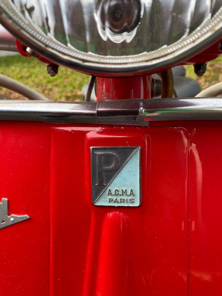 ACMA Vespa 125 CM - 1957 LesAnciennes.com