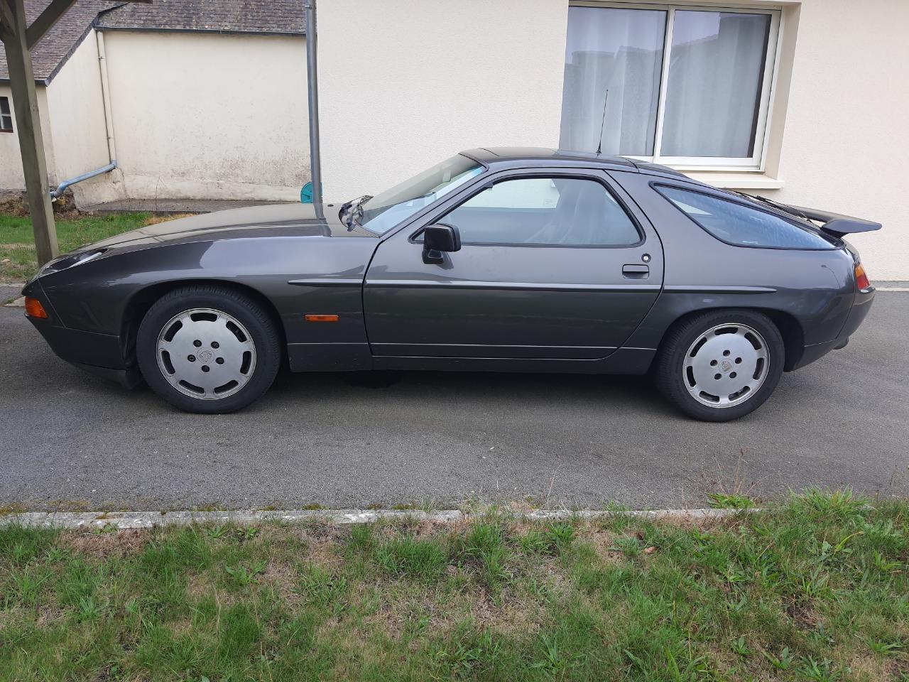 PORSCHE 928 - 1989 LesAnciennes.com