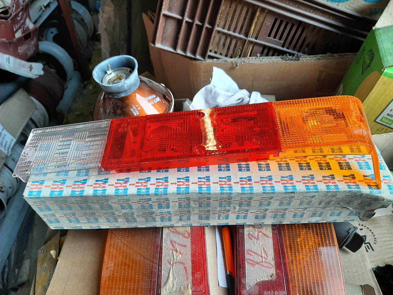 Feux FIAT Ritmo S1 LesAnciennes.com