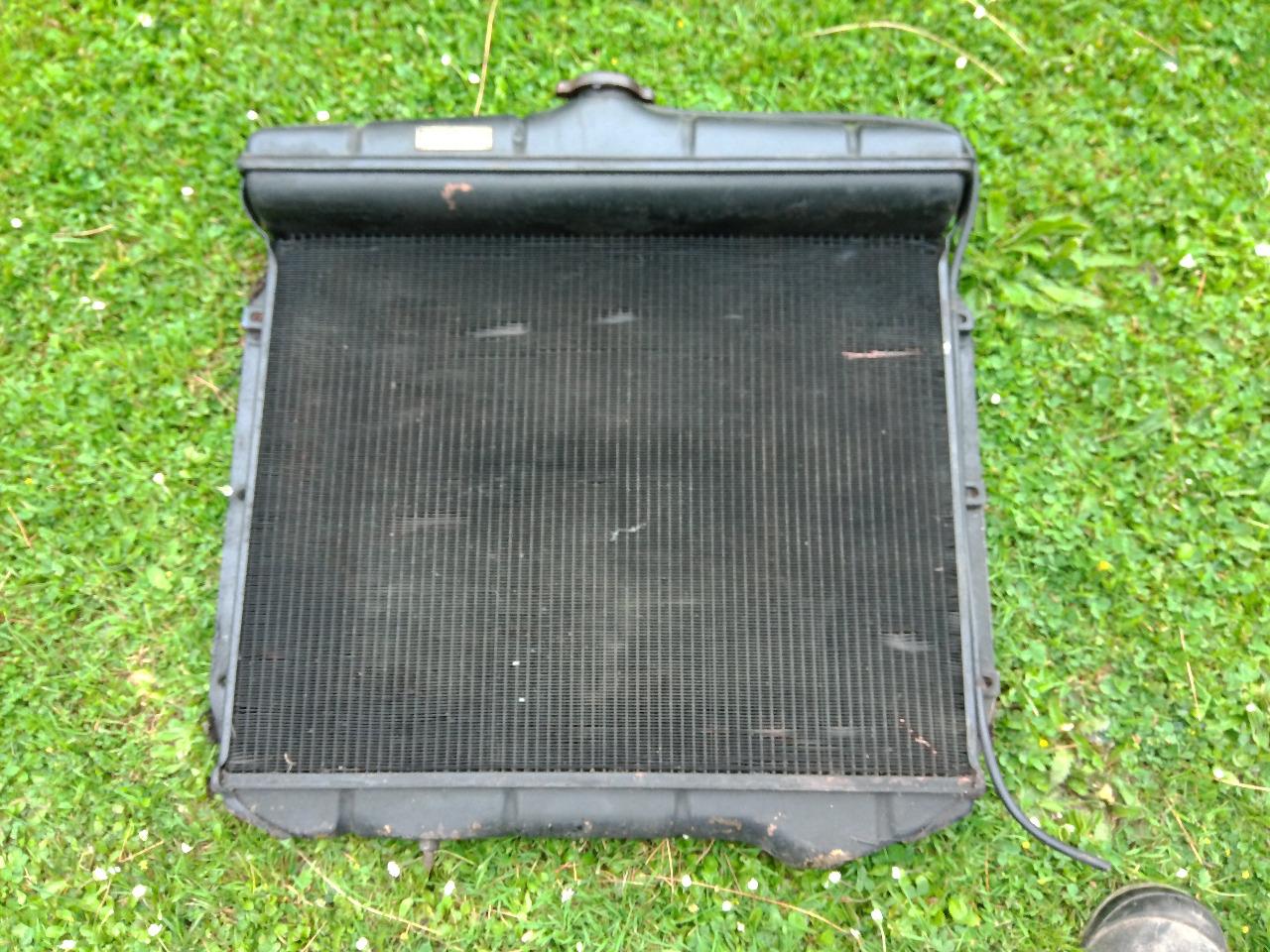 SIMCA Vedette toutes :radiateur LesAnciennes.com