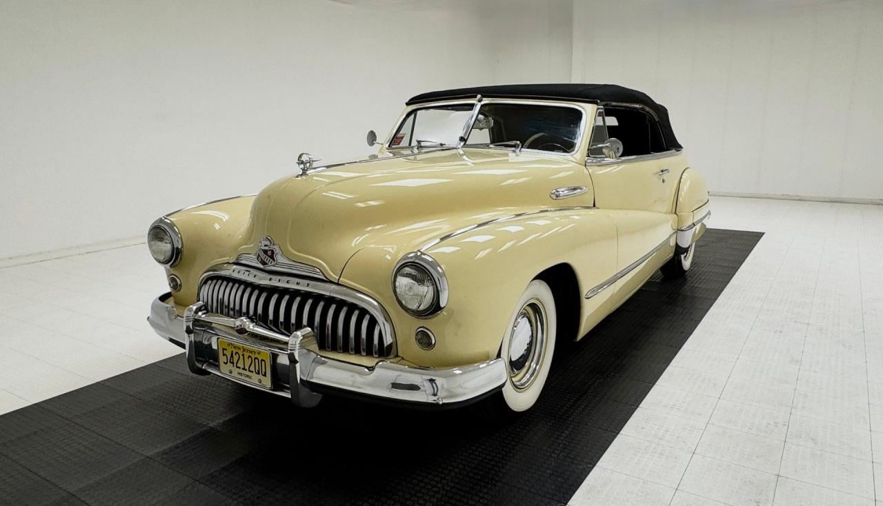 1947 Buick Model 56C Super Convertible Coupe LesAnciennes.com