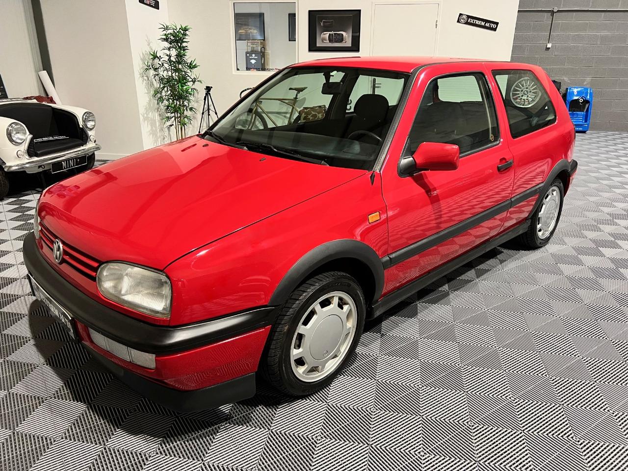 VOLKSWAGEN Golf GTI - 1994 LesAnciennes.com