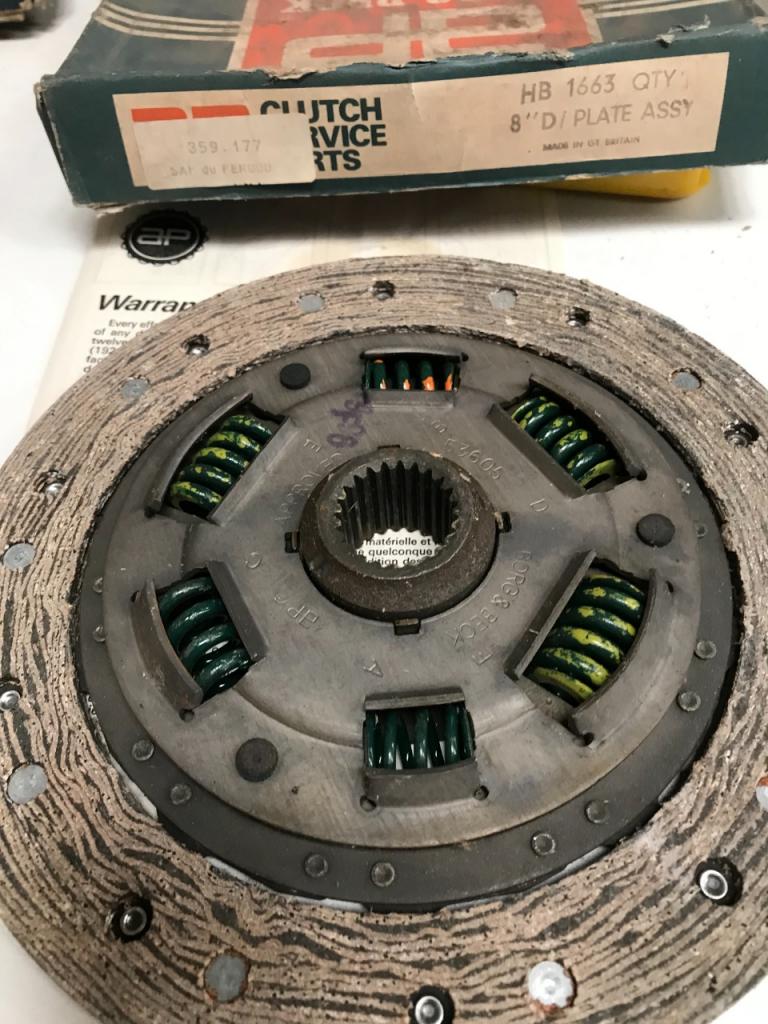 Disque embrayage neuf British Leyland Marina LesAnciennes.com