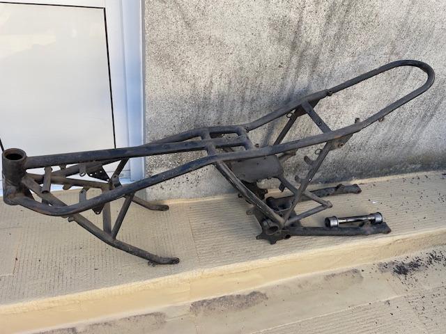 Cadre DUCATI 900 Darmah SSD LesAnciennes.com