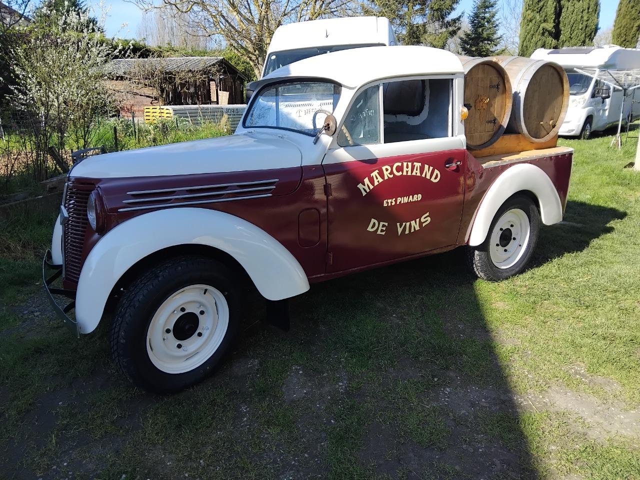 RENAULT juvaquatre dauphinoise - 1956 LesAnciennes.com