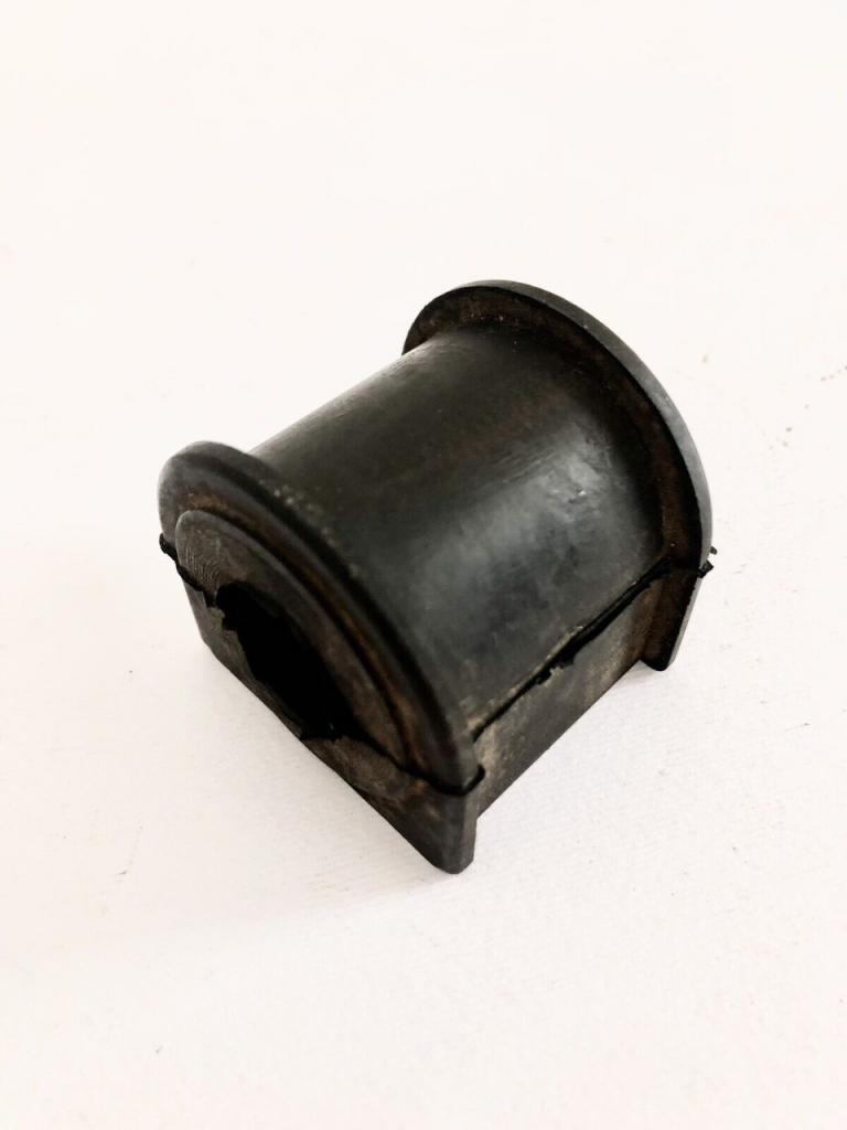 Caoutchouc de barre stabilis FIAT 1100 103 d h r LesAnciennes.com