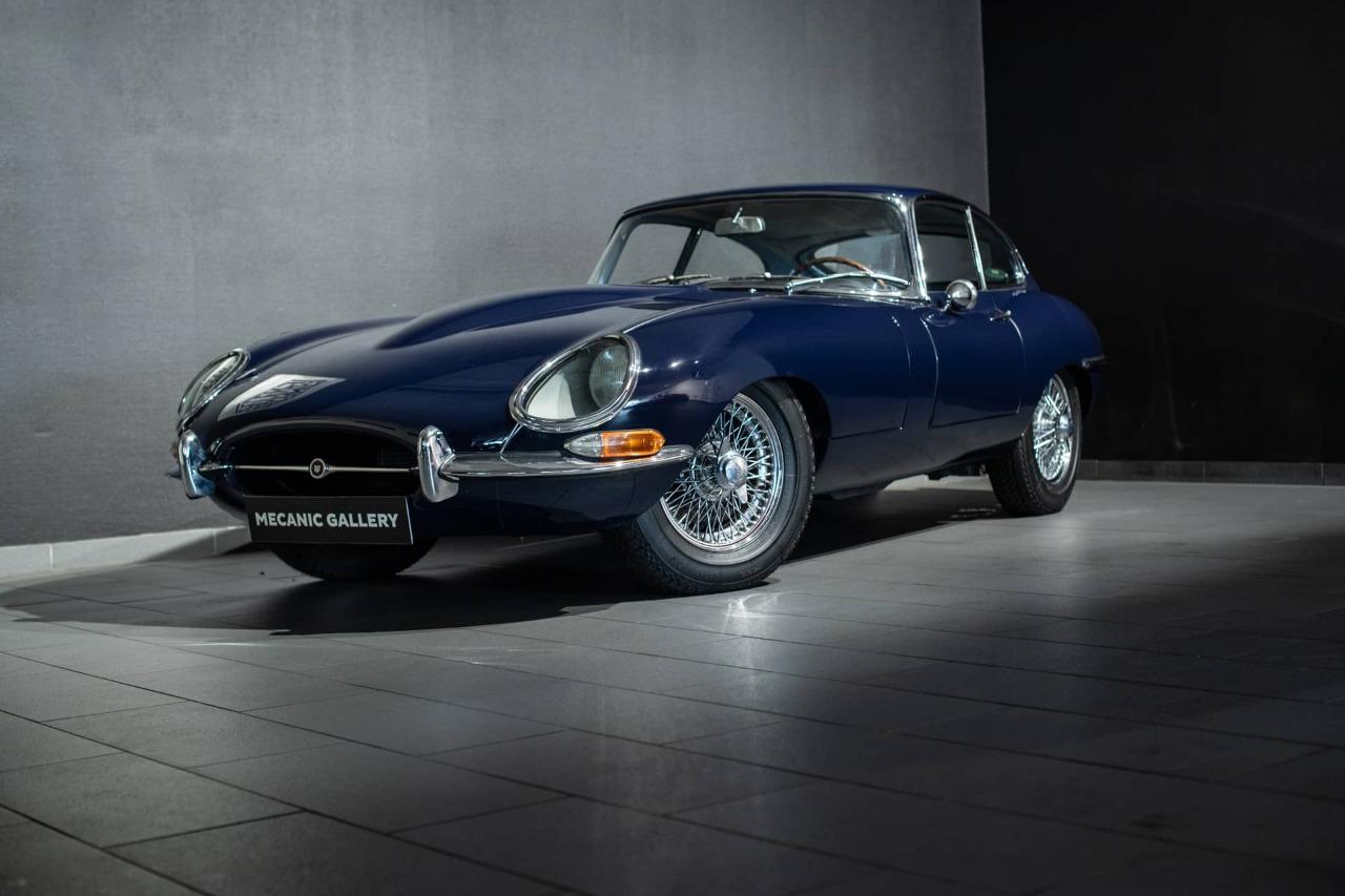 JAGUAR Type E Série 1 3.8 Coupé - 1962 LesAnciennes.com