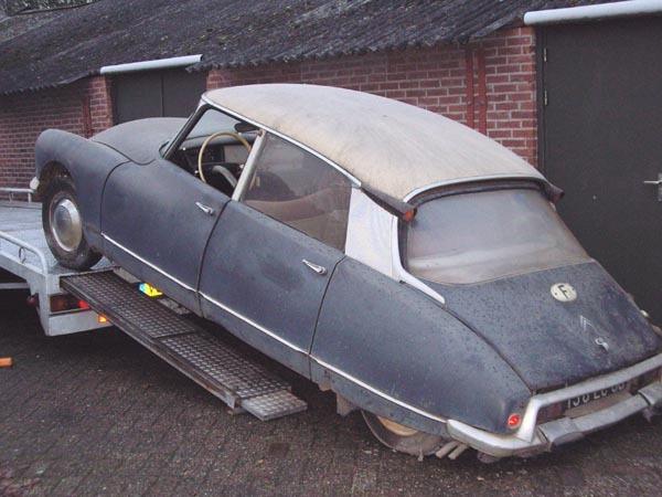 Recherche tôlerie ID DS idéalemen gris anthracite LesAnciennes.com