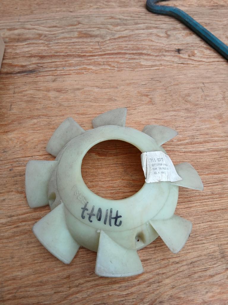 Hélice CITROEN 2CV AZL LesAnciennes.com