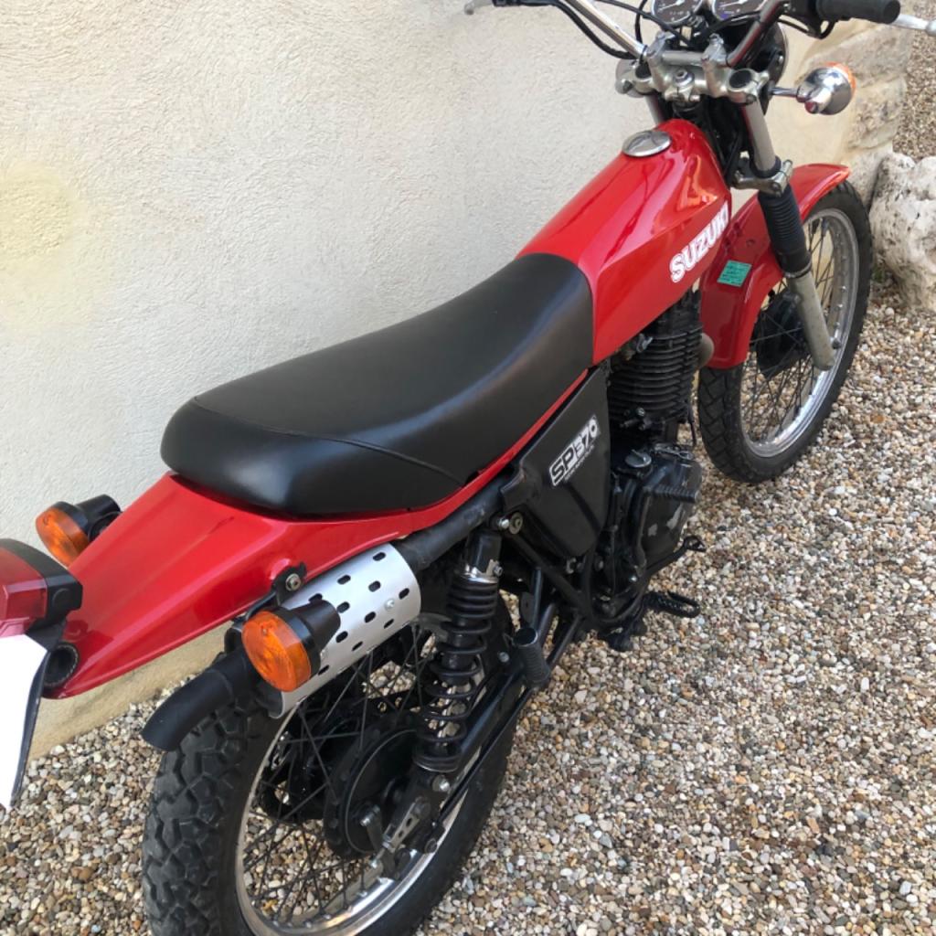 SUZUKI SP 370 Trail - 1979 LesAnciennes.com