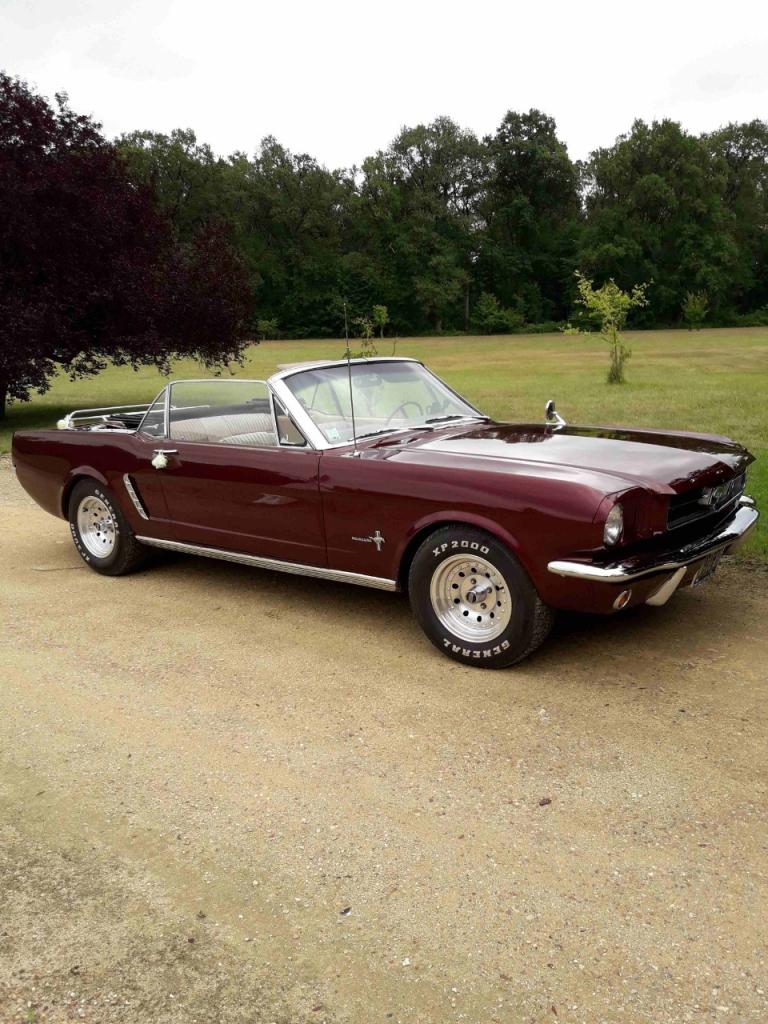 FORD Mustang cabriolet - 1965 LesAnciennes.com