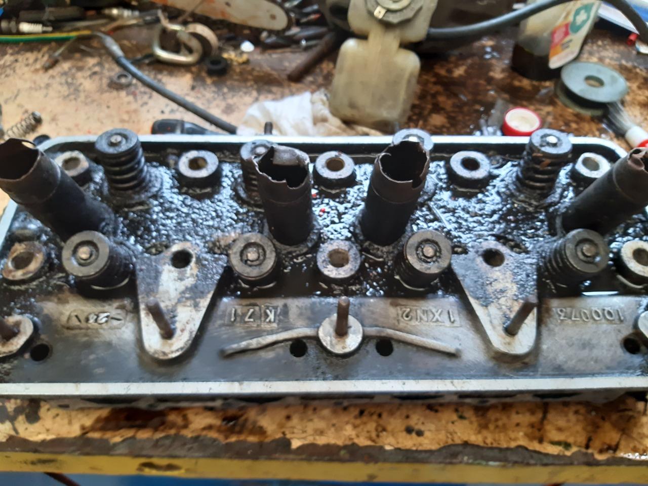 PEUGEOT 504 cabriolet - 1973 LesAnciennes.com