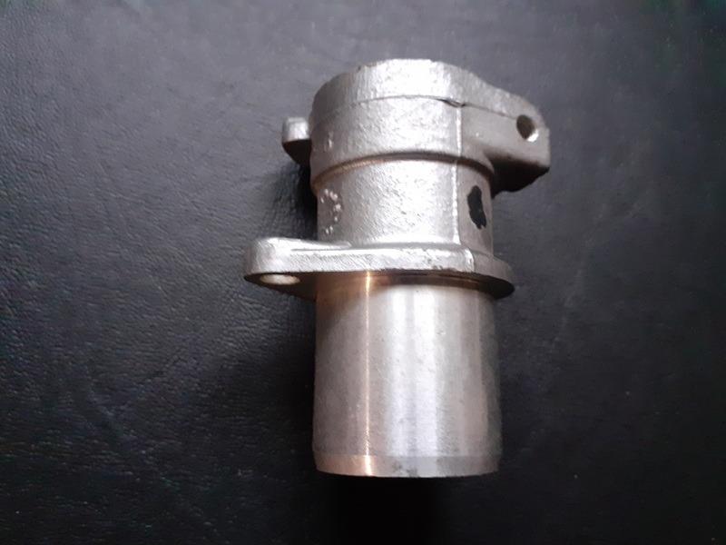Support allumeur PEUGEOT 504 LesAnciennes.com