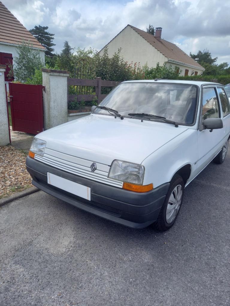 RENAULT Super 5 Five - 1992 LesAnciennes.com