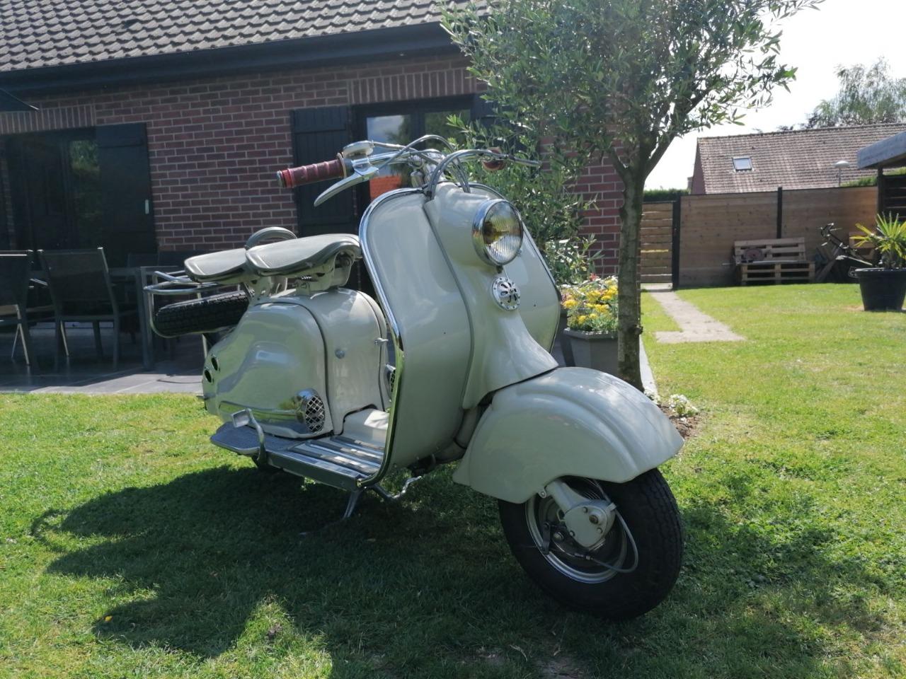 LAMBRETTA Grand prix LD 150 - 1956 LesAnciennes.com