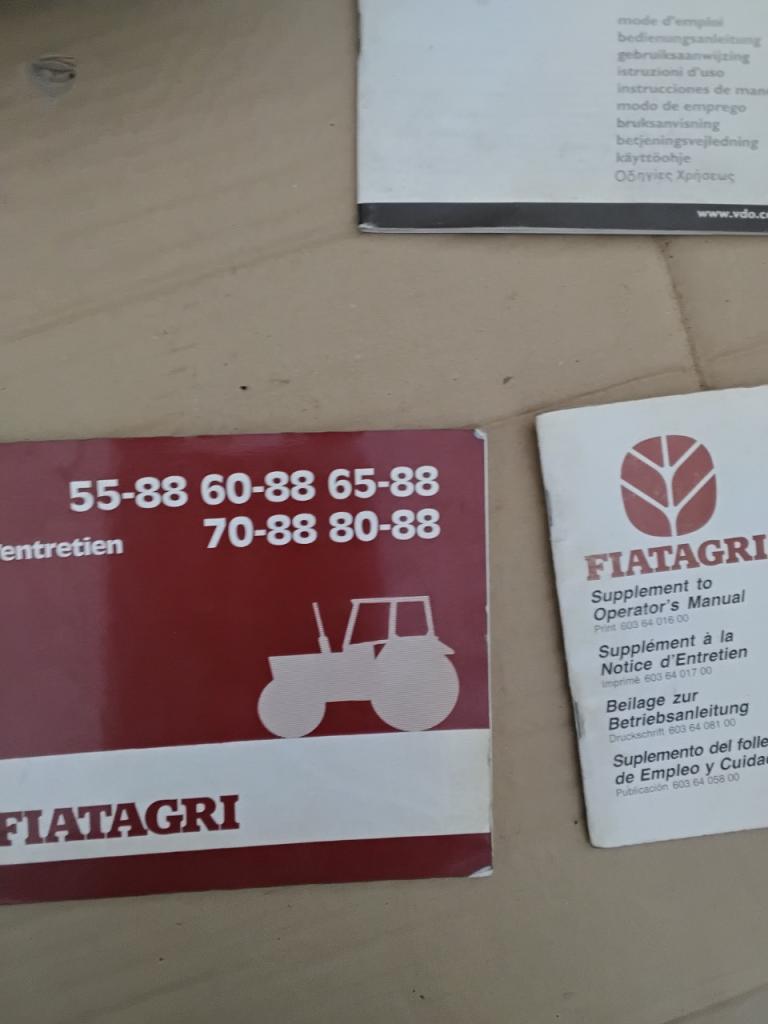 Carnet d'entretien tracteur fiat LesAnciennes.com